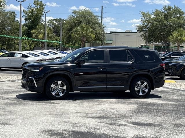2023 Honda Pilot EX-L 8 Passenger
