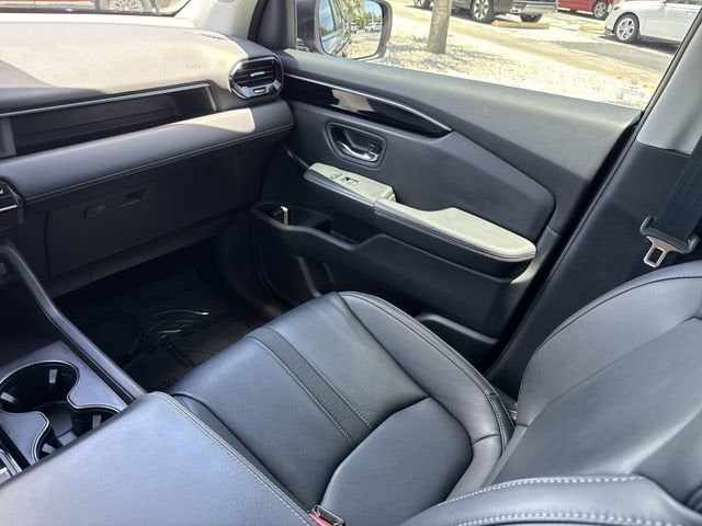 2023 Honda Pilot EX-L 8 Passenger