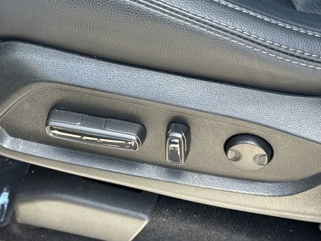 2023 Honda Pilot EX-L 8 Passenger