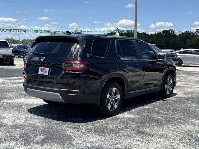 2023 Honda Pilot EX-L 8 Passenger