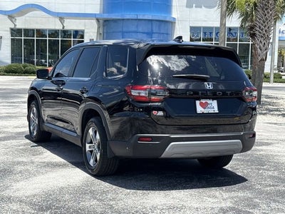 2023 Honda Pilot EX-L 8 Passenger