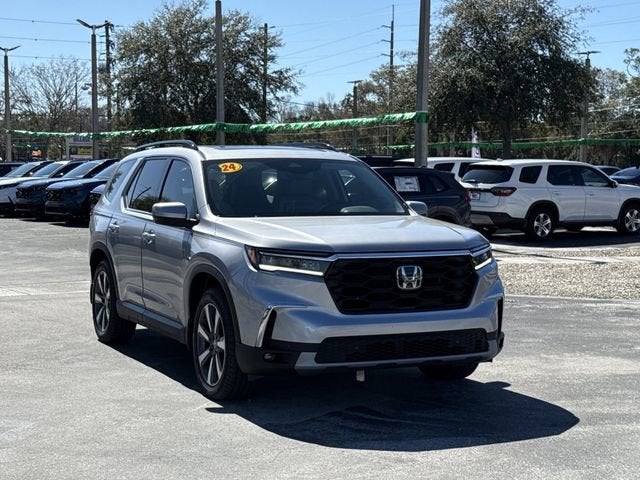 2024 Honda Pilot Touring