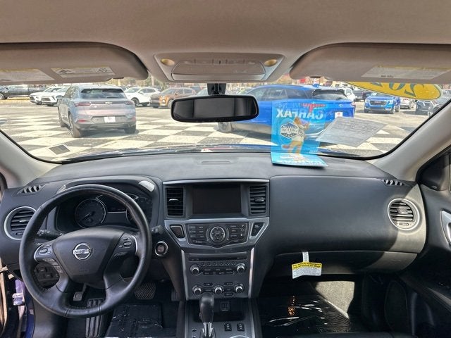 2020 Nissan Pathfinder SL