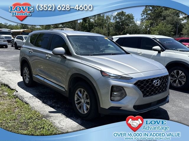 2020 Hyundai Santa Fe SE 2.4's photo