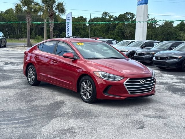 Used 2017 Hyundai Elantra SE with VIN 5NPD84LF8HH176018 for sale in Inverness, FL