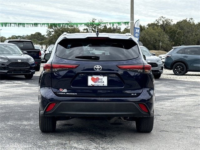 2023 Toyota Highlander L