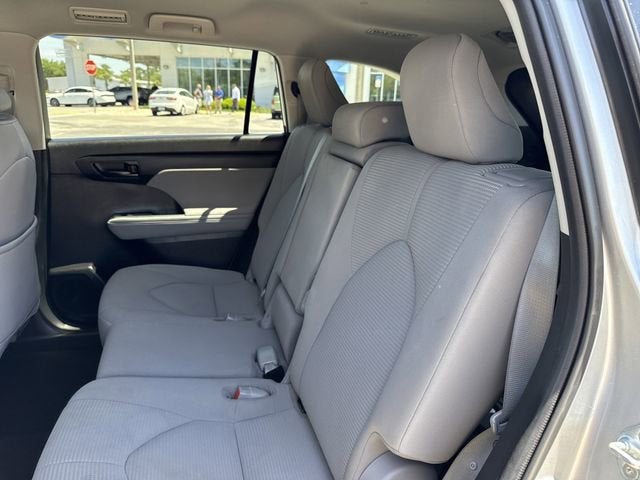 2023 Toyota Highlander L
