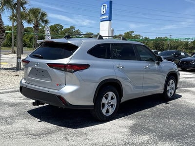 2023 Toyota Highlander L