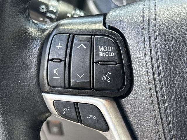 2020 Toyota Sienna XLE Auto Access Seat