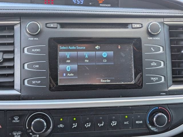 2019 Toyota Highlander LE