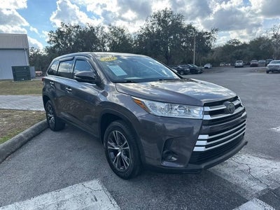 2019 Toyota Highlander LE