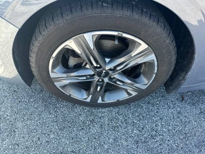 2023 Kia K5 EX