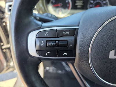 2023 Kia K5 EX