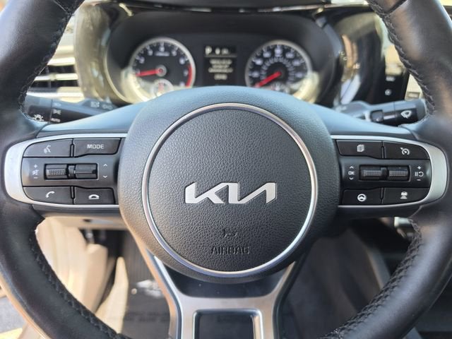 2023 Kia K5 EX