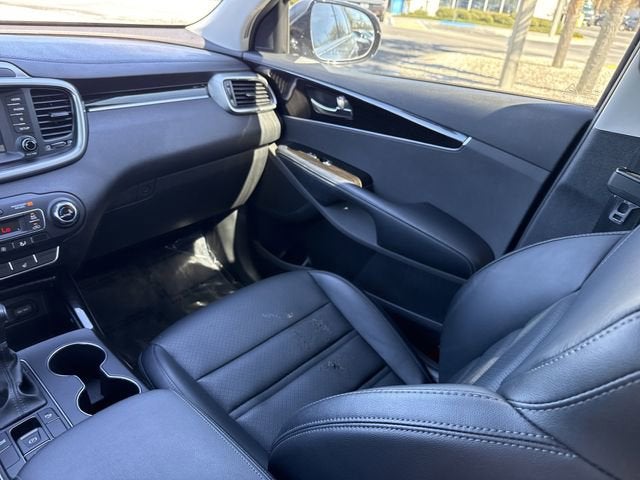 2020 Kia Sorento EX V6