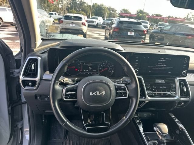 2022 Kia Sorento SX