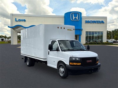 2019 GMC Savana Cutaway 3500 VAN 177"