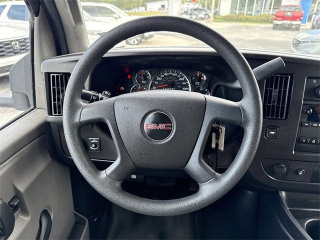 2019 GMC Savana Cutaway 3500 VAN 177"