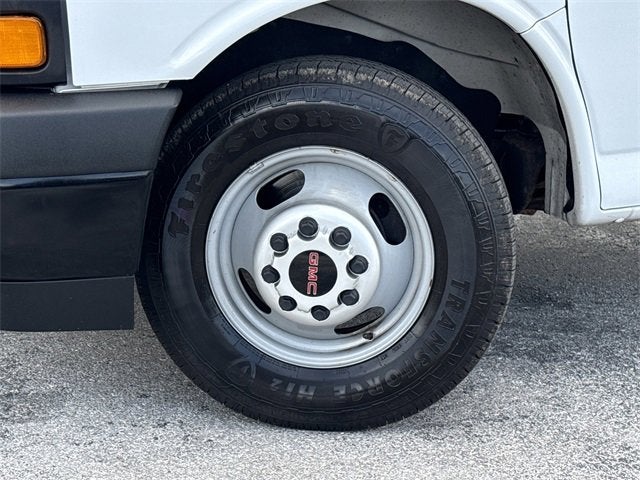 2019 GMC Savana Cutaway 3500 VAN 177"