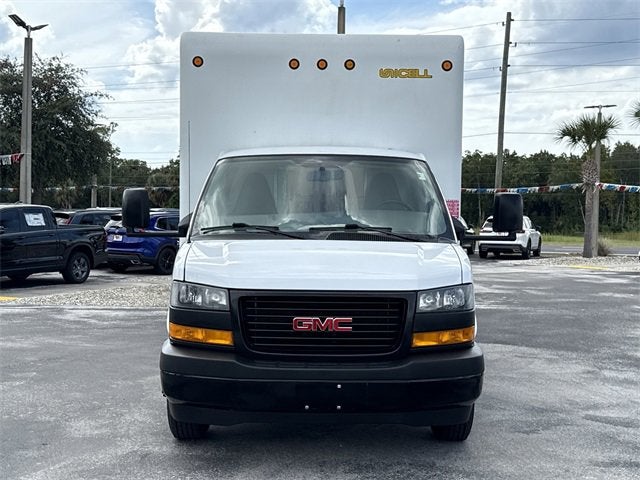 2019 GMC Savana Cutaway 3500 VAN 177"