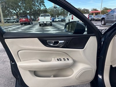 2019 Volvo S60 Momentum