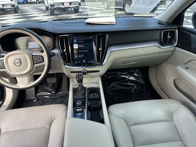 2019 Volvo S60 Momentum