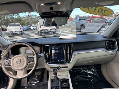 2019 Volvo S60 Momentum