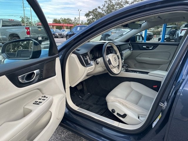 2019 Volvo S60 Momentum