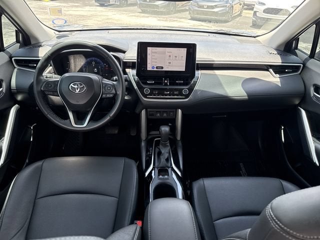 2024 Toyota Corolla Cross XLE