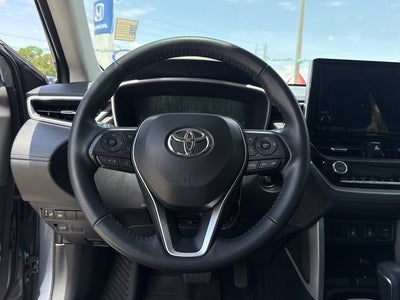 2024 Toyota Corolla Cross XLE