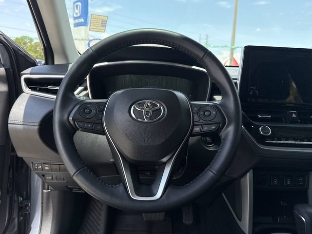 2024 Toyota Corolla Cross XLE
