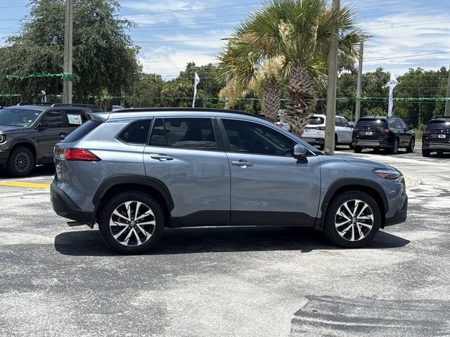 2024 Toyota Corolla Cross XLE