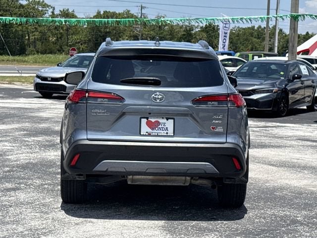 2024 Toyota Corolla Cross XLE