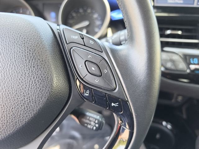 2020 Toyota C-HR LE