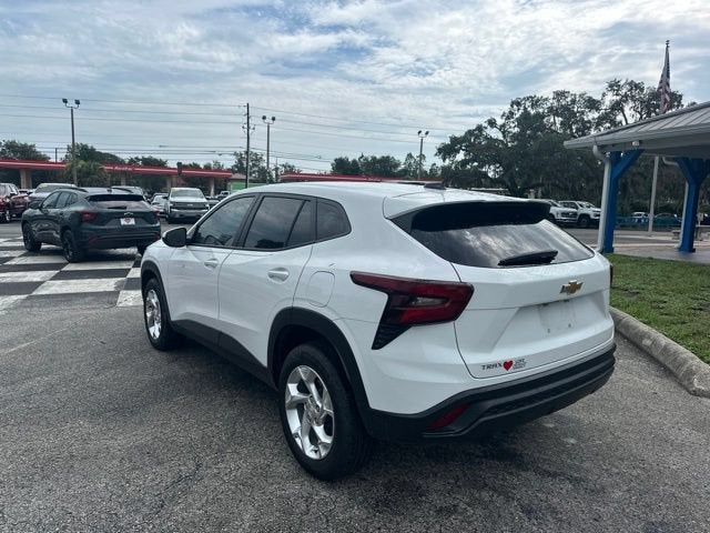 2025 Chevrolet Trax LS