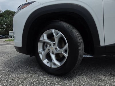 2025 Chevrolet Trax LS