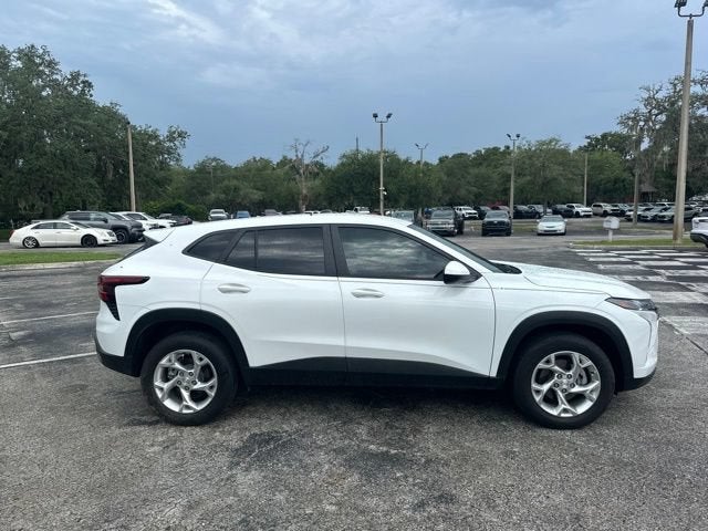 2025 Chevrolet Trax LS