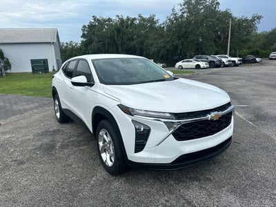 2025 Chevrolet Trax LS