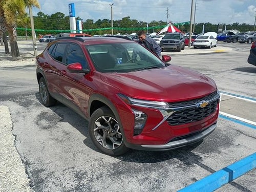 2025 Chevrolet Trax LT