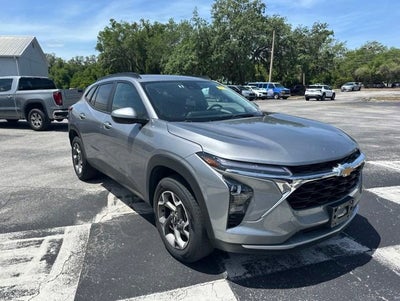 2025 Chevrolet Trax LT