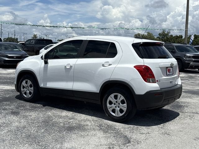 2016 Chevrolet Trax LS - Photo 10
