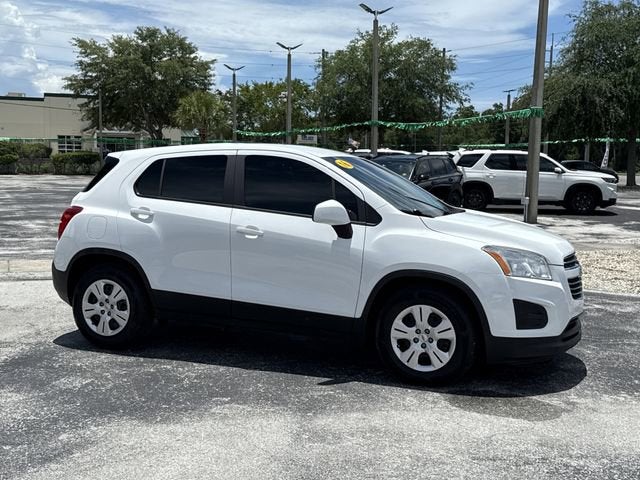2016 Chevrolet Trax LS - Photo 5
