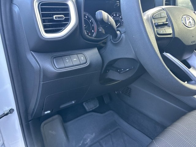 2021 Hyundai Venue SE