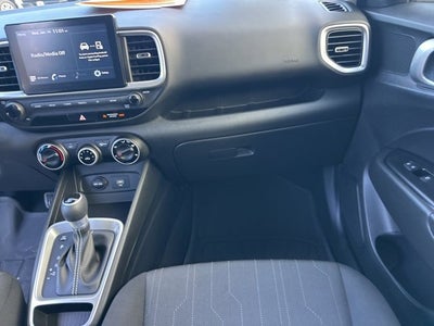 2021 Hyundai Venue SE