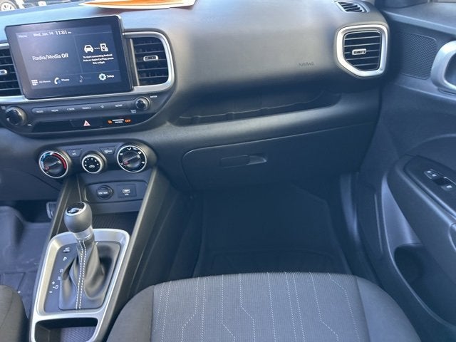 2021 Hyundai Venue SE