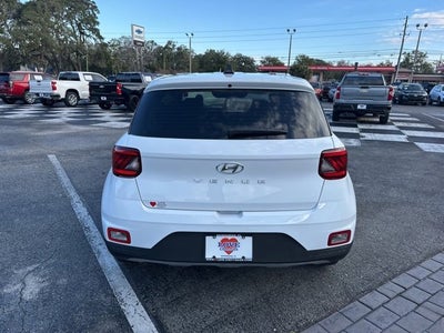 2021 Hyundai Venue SE
