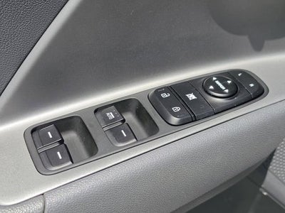 2022 Kia Niro LX