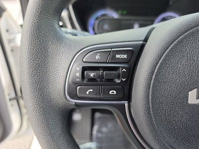 2022 Kia Niro LX