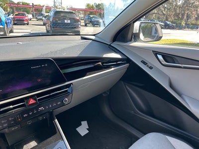 2024 Kia Niro EV Wave