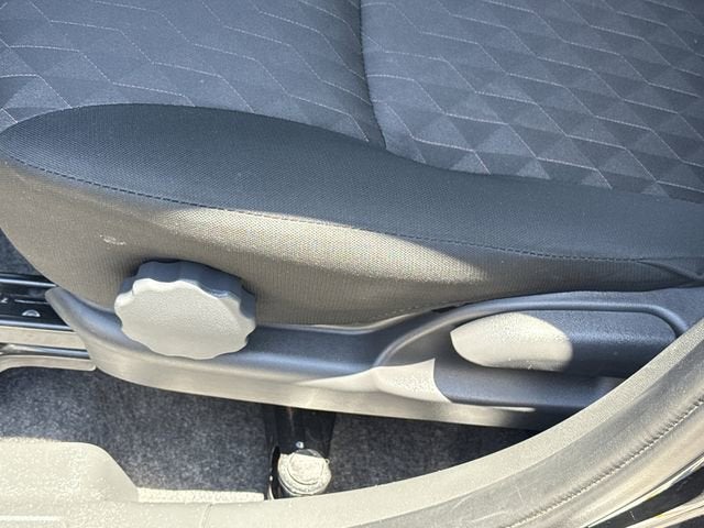 2023 Mitsubishi Mirage ES